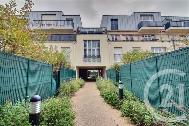 Appartement F2 à vendre - 2 pièces - 43.0 m2 - ROSNY SOUS BOIS - 93 - ILE-DE-FRANCE - Century 21 Ricard Immobilier