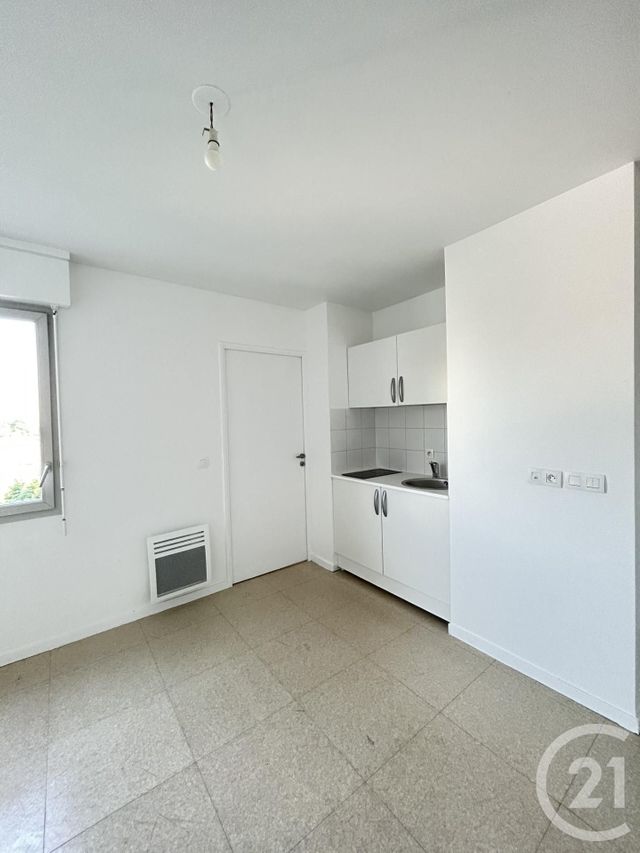 Appartement F2 à vendre - 2 pièces - 30.0 m2 - ROSNY SOUS BOIS - 93 - ILE-DE-FRANCE - Century 21 Ricard Immobilier