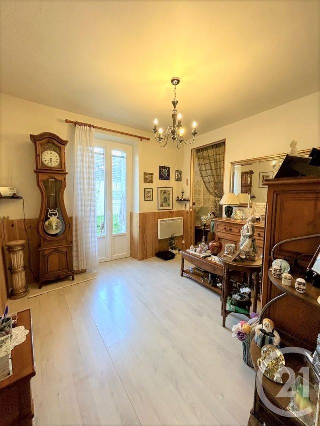 Appartement F2 à vendre - 2 pièces - 34.83 m2 - ROSNY SOUS BOIS - 93 - ILE-DE-FRANCE - Century 21 Ricard Immobilier