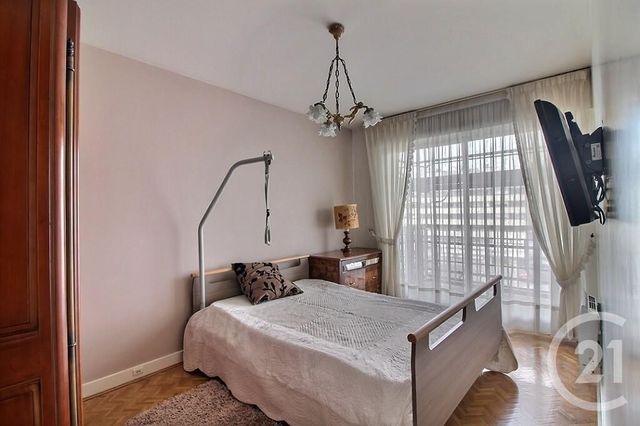 Appartement F4 à vendre - 4 pièces - 99.0 m2 - ROSNY SOUS BOIS - 93 - ILE-DE-FRANCE - Century 21 Ricard Immobilier