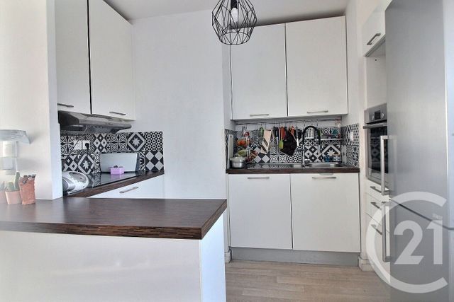 Appartement F3 à vendre - 3 pièces - 69.0 m2 - ROSNY SOUS BOIS - 93 - ILE-DE-FRANCE - Century 21 Ricard Immobilier