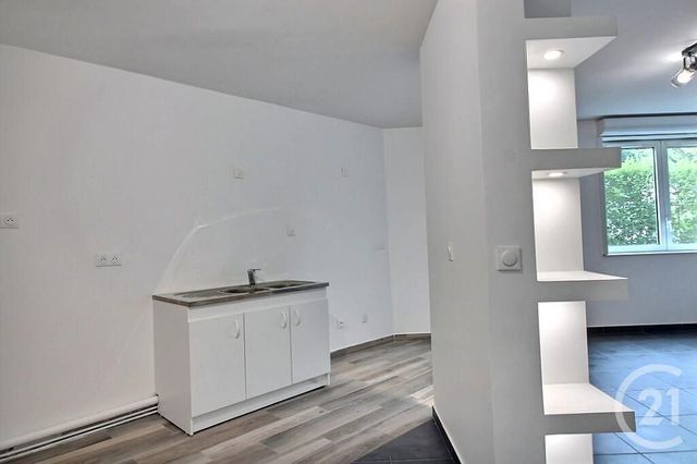 Appartement F2 à vendre - 2 pièces - 46.6 m2 - ROSNY SOUS BOIS - 93 - ILE-DE-FRANCE - Century 21 Ricard Immobilier
