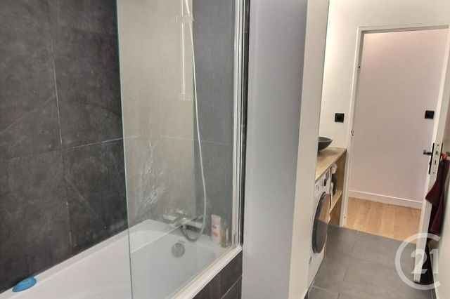 Appartement F2 à vendre - 2 pièces - 50.7 m2 - ROSNY SOUS BOIS - 93 - ILE-DE-FRANCE - Century 21 Ricard Immobilier