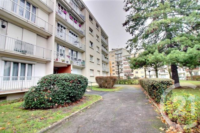 Appartement à vendre - 5 pièces - 97.0 m2 - ROSNY SOUS BOIS - 93 - ILE-DE-FRANCE - Century 21 Ricard Immobilier