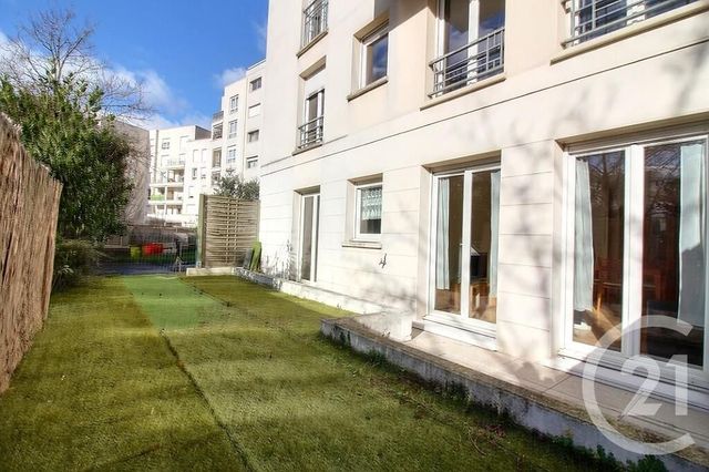 Appartement F2 à vendre - 2 pièces - 43.6 m2 - ROSNY SOUS BOIS - 93 - ILE-DE-FRANCE - Century 21 Ricard Immobilier