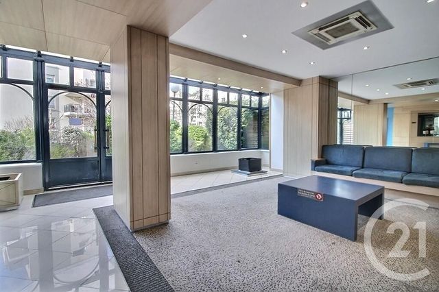 Appartement F2 à vendre - 2 pièces - 43.6 m2 - ROSNY SOUS BOIS - 93 - ILE-DE-FRANCE - Century 21 Ricard Immobilier