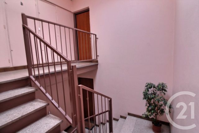 Appartement F3 à vendre - 3 pièces - 57.42 m2 - ROSNY SOUS BOIS - 93 - ILE-DE-FRANCE - Century 21 Ricard Immobilier