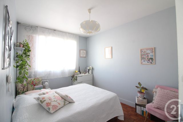 Appartement F2 à vendre - 2 pièces - 40.0 m2 - ROSNY SOUS BOIS - 93 - ILE-DE-FRANCE - Century 21 Ricard Immobilier