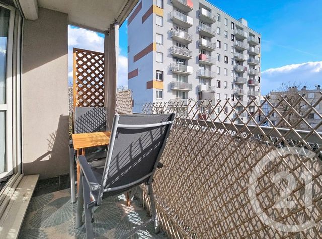 Appartement à vendre - 4 pièces - 67.0 m2 - ROSNY SOUS BOIS - 93 - ILE-DE-FRANCE - Century 21 Ricard Immobilier