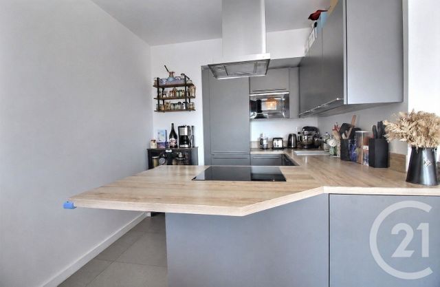 Appartement F3 à vendre - 3 pièces - 61.0 m2 - ROSNY SOUS BOIS - 93 - ILE-DE-FRANCE - Century 21 Ricard Immobilier