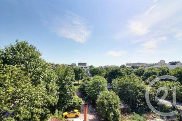 Appartement F3 à vendre - 3 pièces - 46.0 m2 - ROSNY SOUS BOIS - 93 - ILE-DE-FRANCE - Century 21 Ricard Immobilier