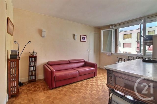 Appartement F4 à vendre - 4 pièces - 90.97 m2 - ROSNY SOUS BOIS - 93 - ILE-DE-FRANCE - Century 21 Ricard Immobilier