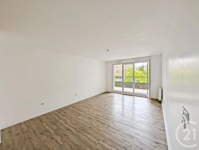 Appartement F3 à vendre - 3 pièces - 68.15 m2 - ROSNY SOUS BOIS - 93 - ILE-DE-FRANCE - Century 21 Ricard Immobilier