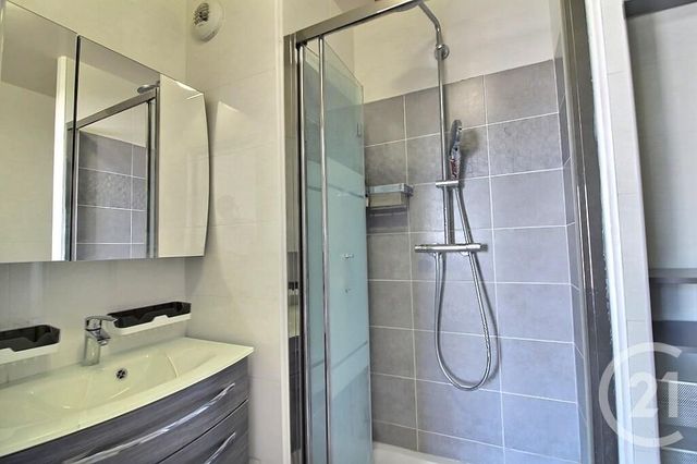 Appartement à vendre - 4 pièces - 100.0 m2 - ROSNY SOUS BOIS - 93 - ILE-DE-FRANCE - Century 21 Ricard Immobilier