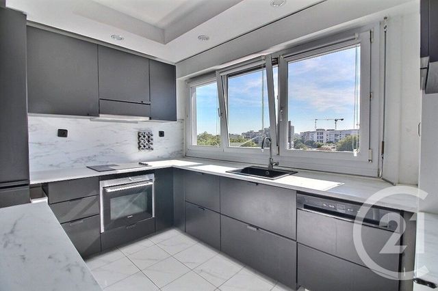 Appartement à vendre - 4 pièces - 110.0 m2 - ROSNY SOUS BOIS - 93 - ILE-DE-FRANCE - Century 21 Ricard Immobilier