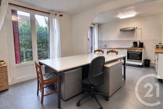 Appartement F4 à vendre - 4 pièces - 68.0 m2 - ROSNY SOUS BOIS - 93 - ILE-DE-FRANCE - Century 21 Ricard Immobilier