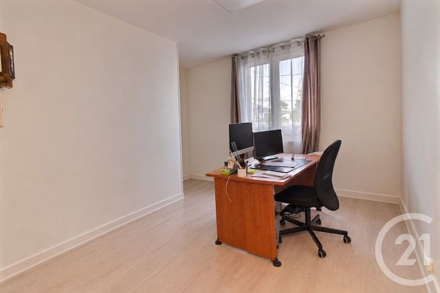 Appartement F4 à vendre - 4 pièces - 68.0 m2 - ROSNY SOUS BOIS - 93 - ILE-DE-FRANCE - Century 21 Ricard Immobilier